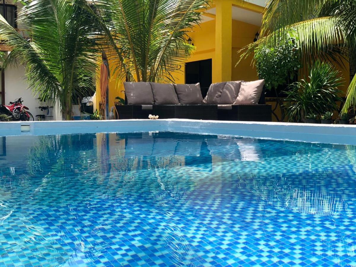 Apo Diver Beach Resort San Juan  Dış mekan fotoğraf