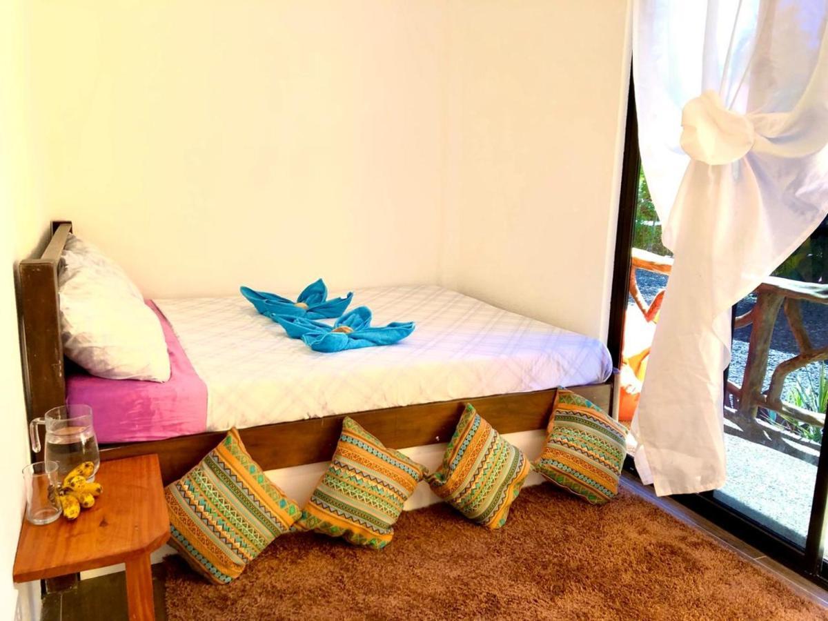 Apo Diver Beach Resort San Juan  Dış mekan fotoğraf