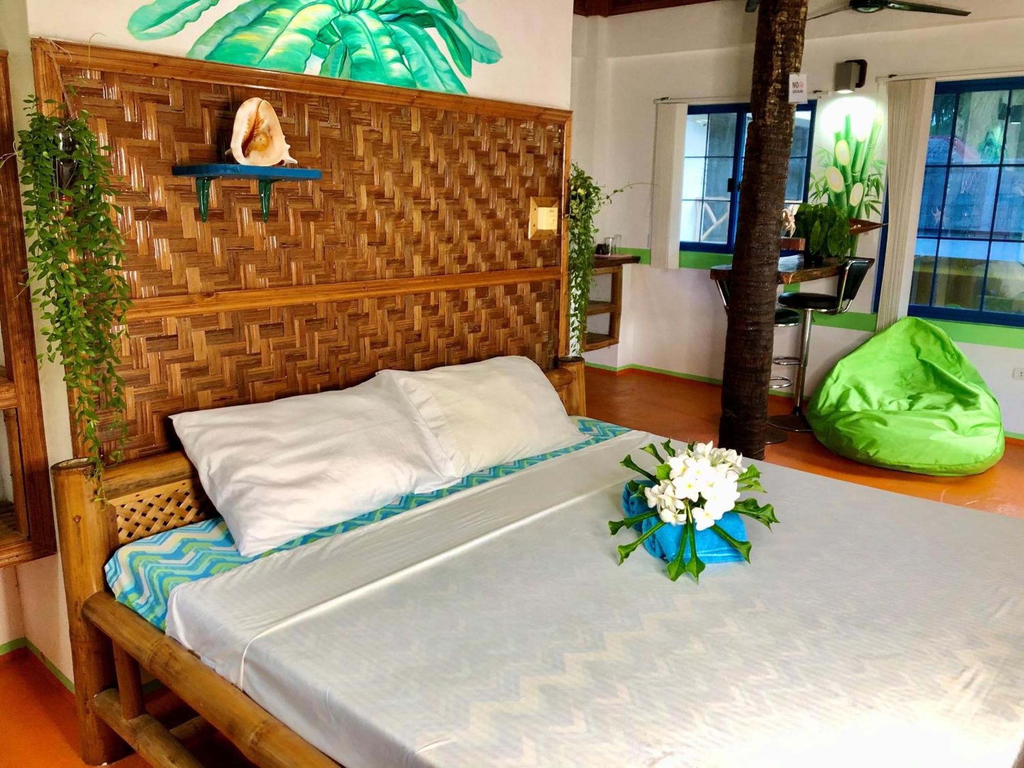 Apo Diver Beach Resort San Juan  Oda fotoğraf